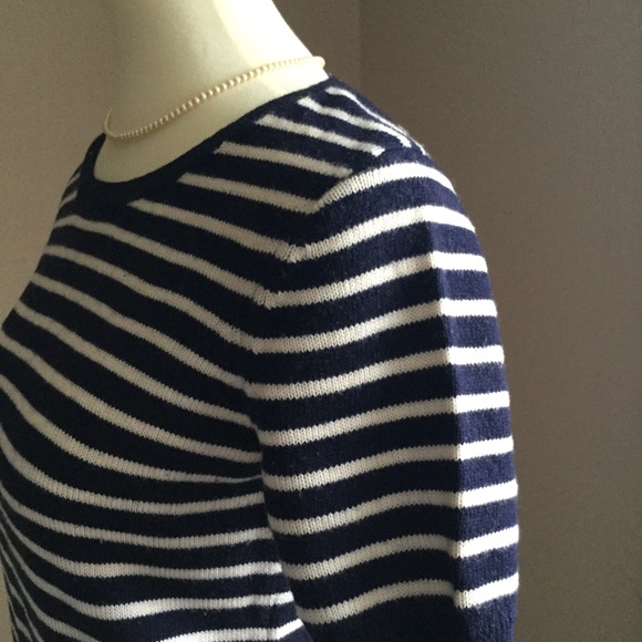 GAP Sweater - Picture 4 of 5